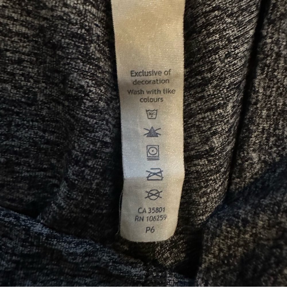 Lululemon Wunder Under Hi-Rise Tight 28 Heathered Black size 10 - Picture 9 of 10